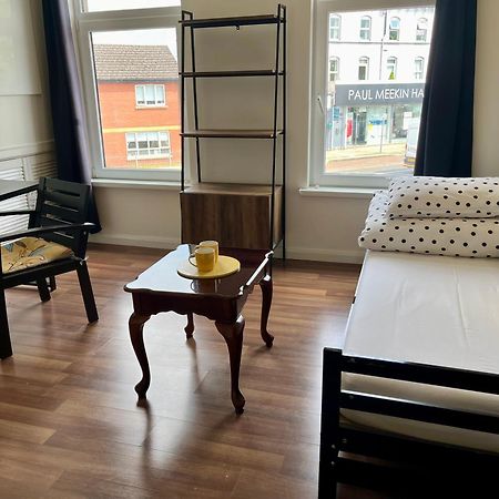 Entire Yellowapt Near Belfast City Centre - Free Parking - Up To 3 Guests - 2 Beds Exterior photo